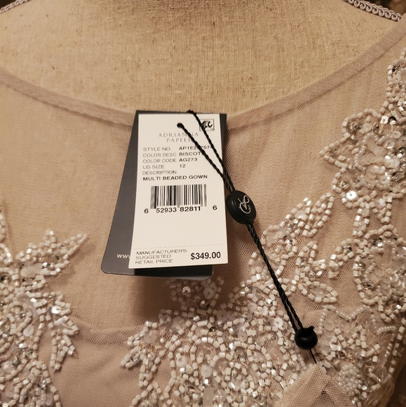 Dress - Picture 2 of 7